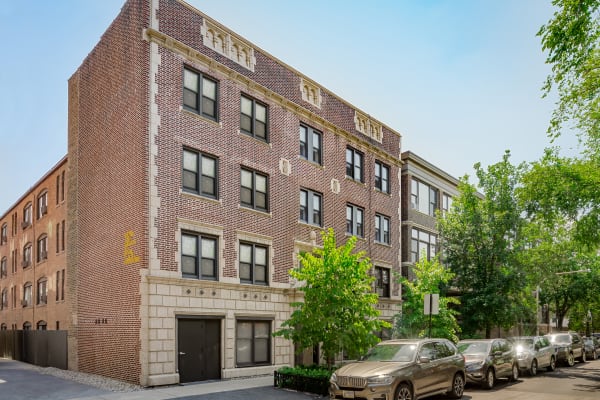 549 W. Aldine Ave. property